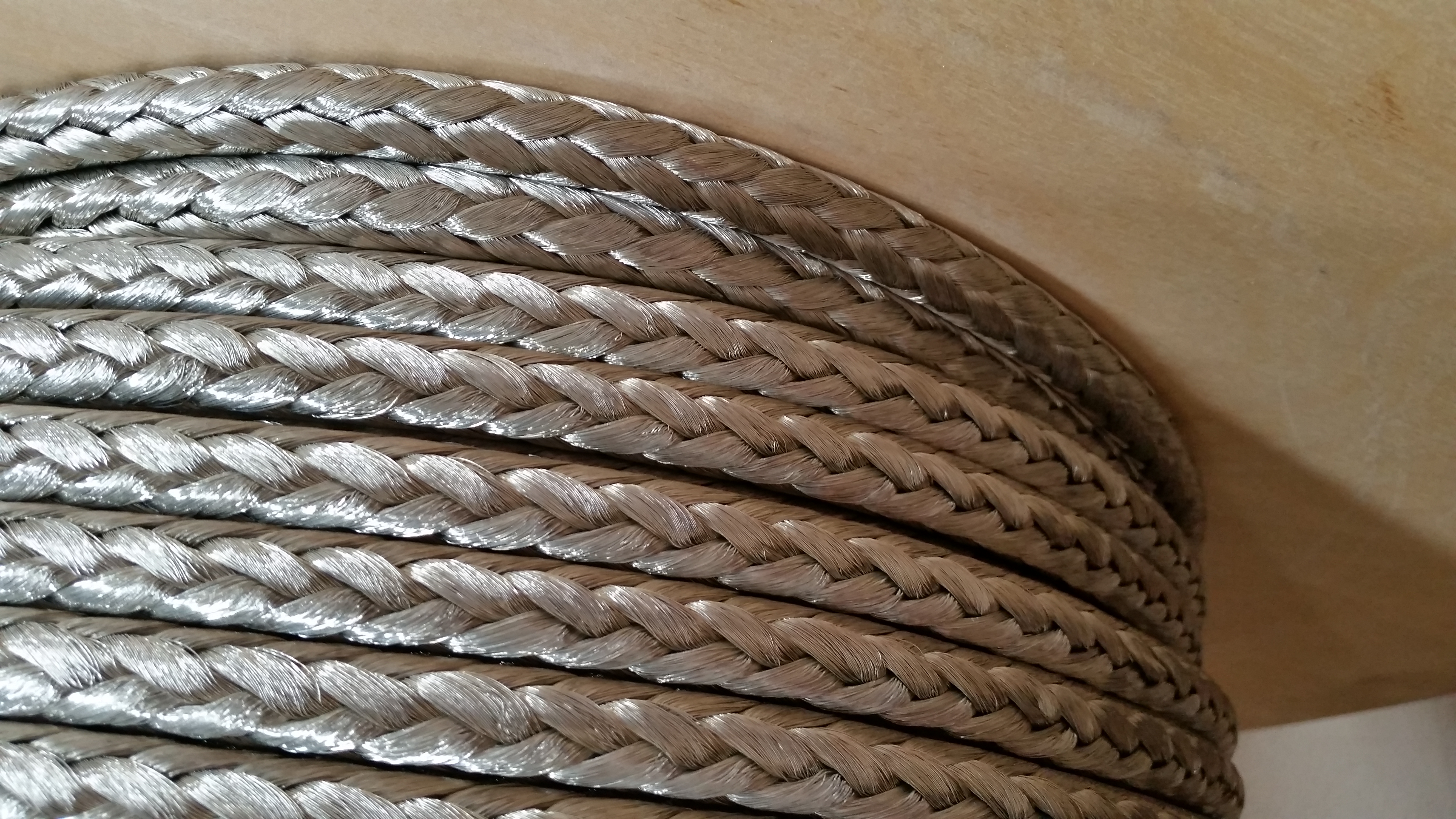 round braid image on roll