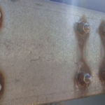 staining of bolts under water